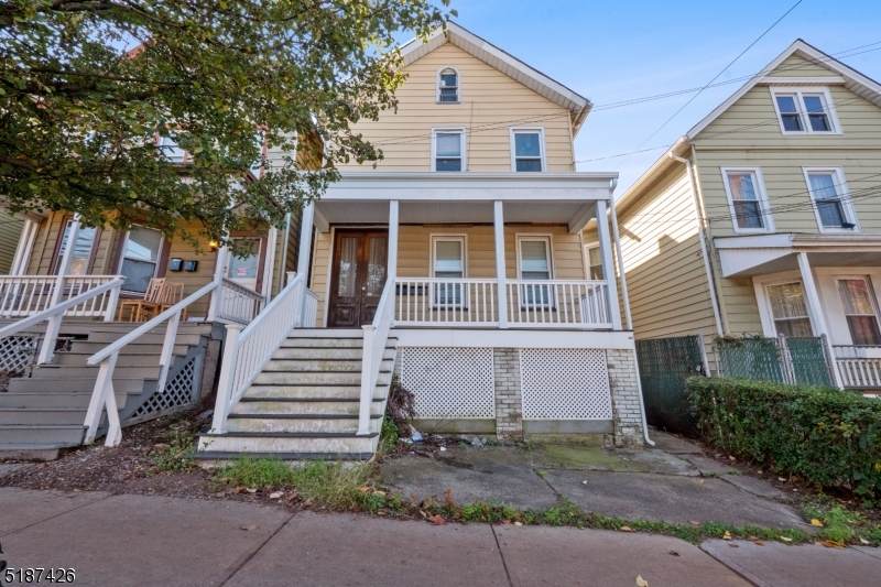 136 George St - Photo 1