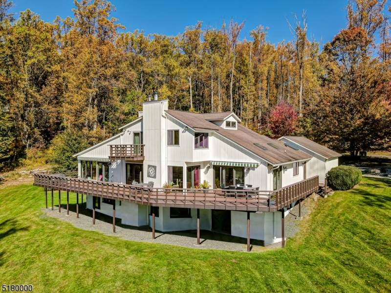 62 Carriage House Rd - Photo 1