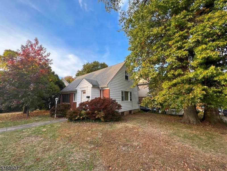 6 Cadmus St - Photo 1