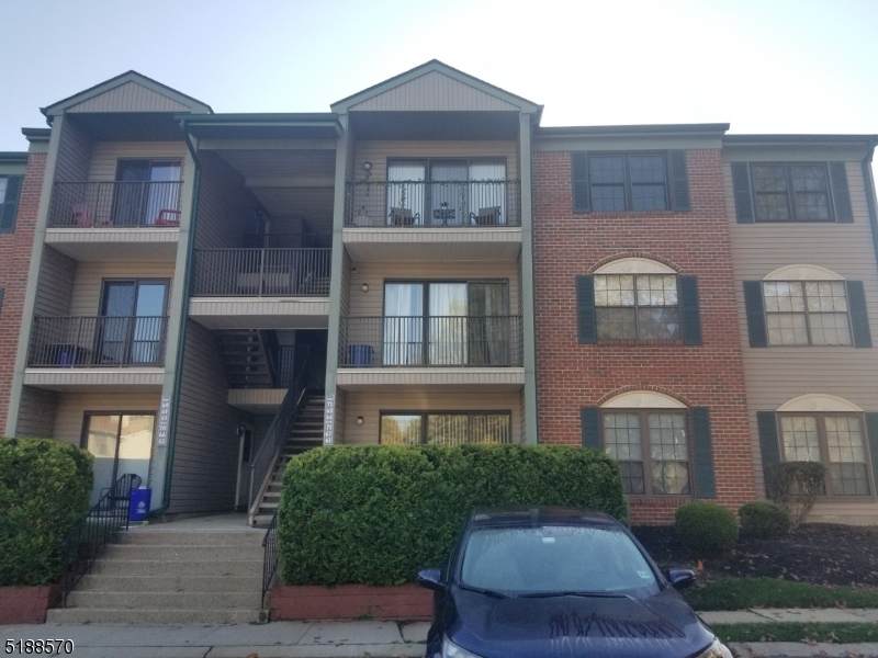 68 Fisher Dr - Photo 1