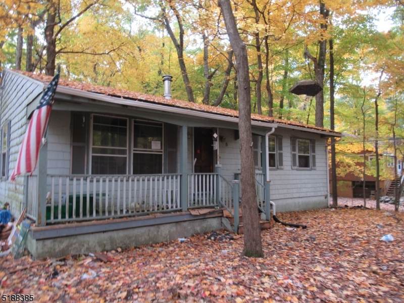 8 Evergreen Rd - Photo 1