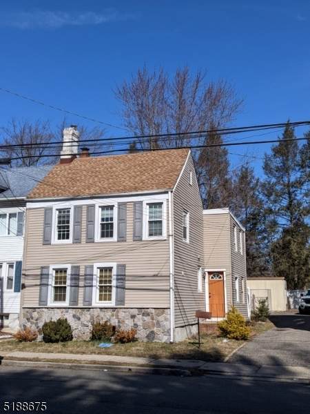 853 Westfield Ave - Photo 1