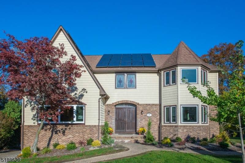 89 Elmwood Rd - Photo 1