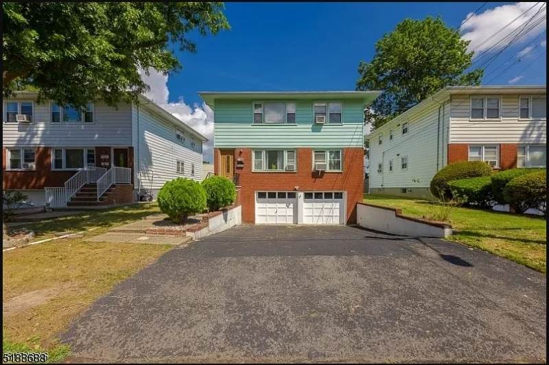 612 W 2Nd Ave - Photo 1