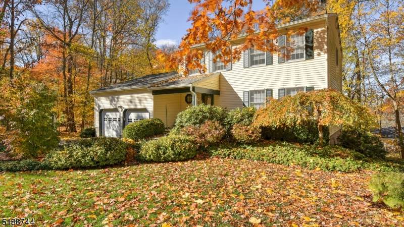 15 Fall Dr - Photo 1