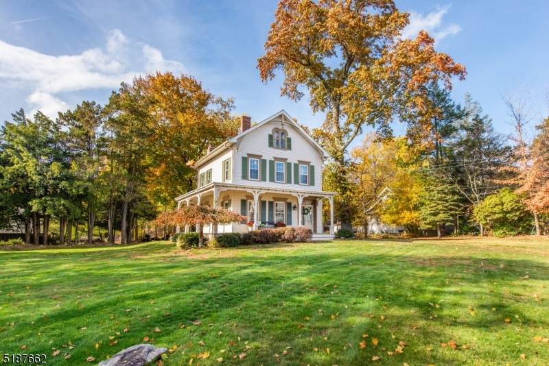 49 Mountain Ave - Photo 1