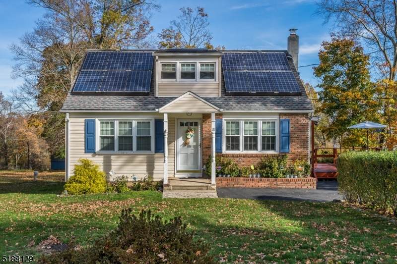 18 Preston Drive - Photo 1