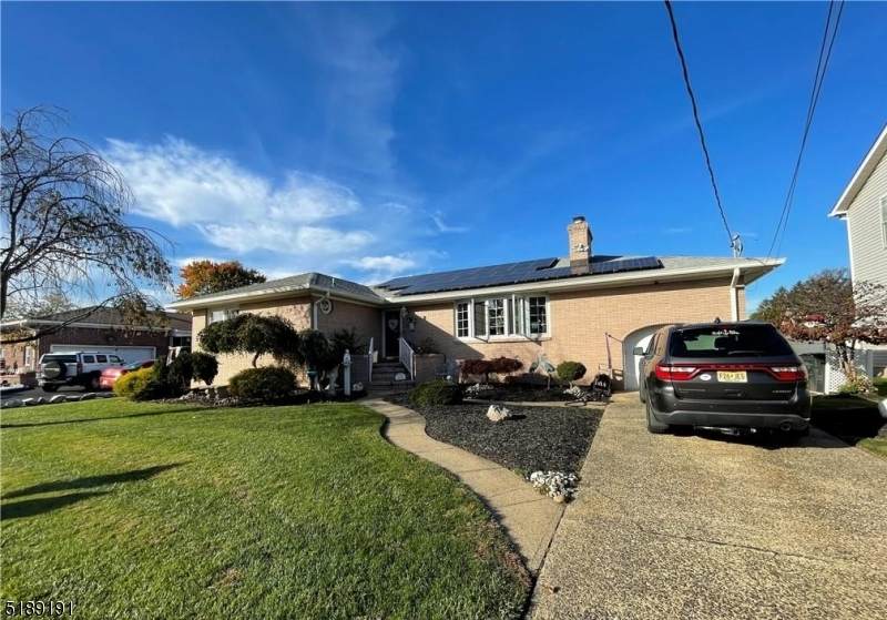 22 Tennyson St - Photo 1