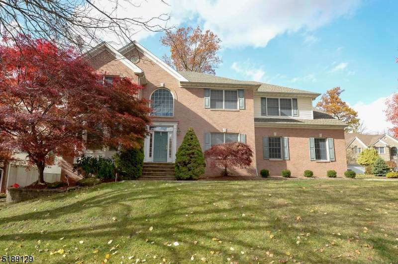607 Bridle Path - Photo 1
