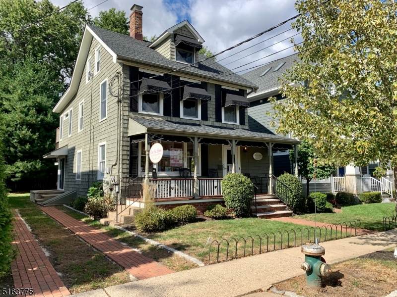 34 Central Ave - Photo 1