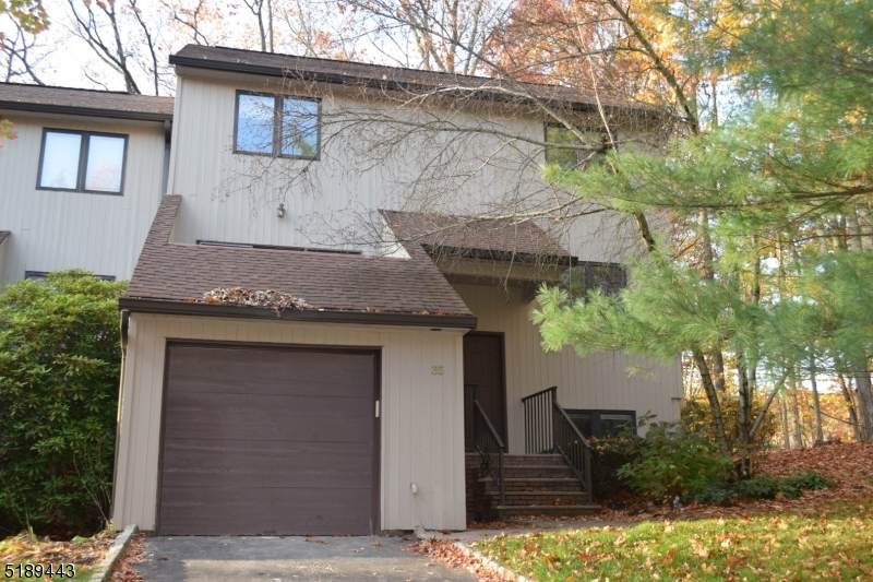 35 Lockley Ct - Photo 1