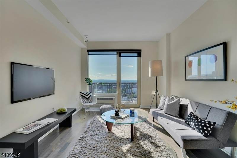 3312 Hudson Ave - Photo 1