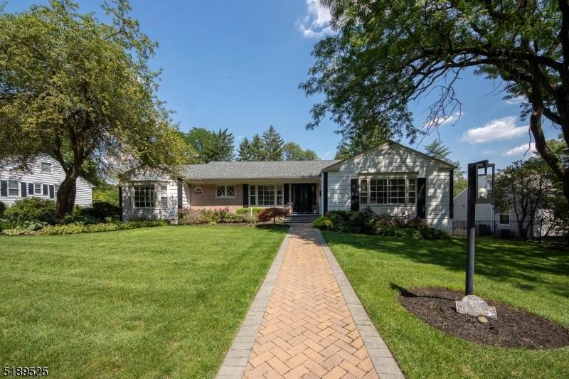 67 Heller Way - Photo 1
