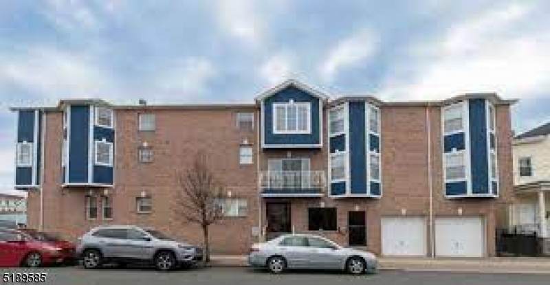 534 2nd Ave - Photo 1