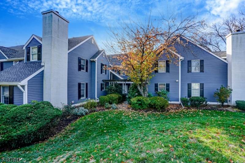 73 Countryside Dr - Photo 1