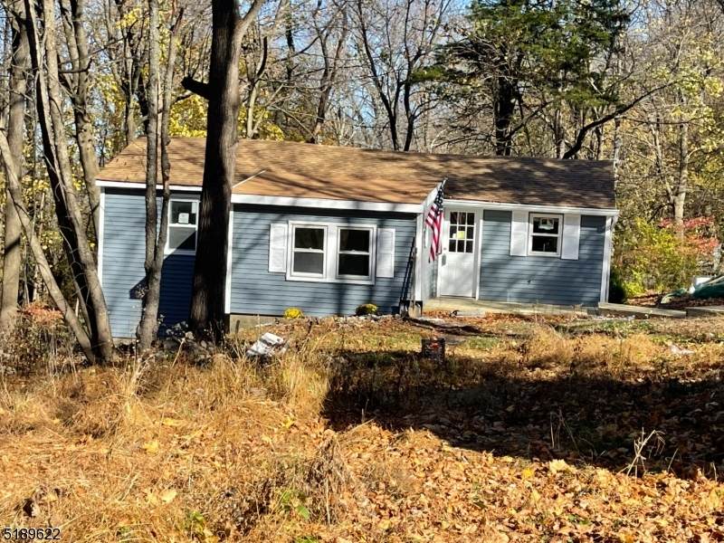3 Lakeview Dr - Photo 1