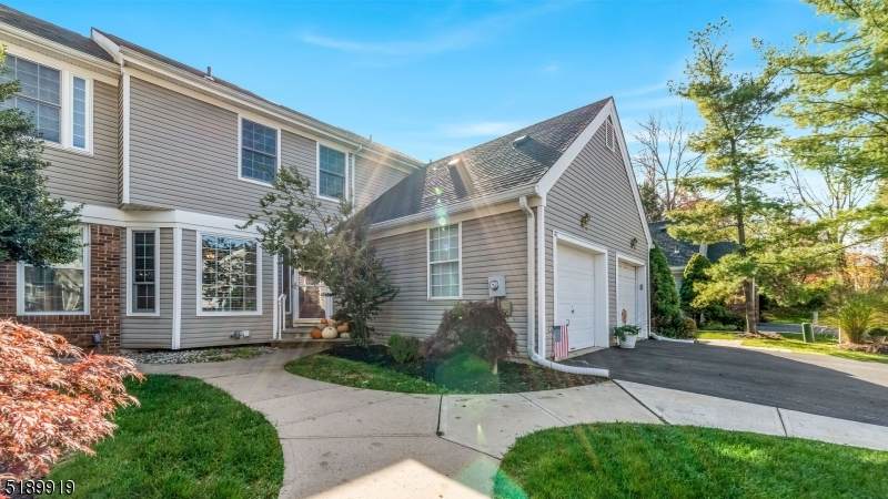 41 Myrtle Ct - Photo 1