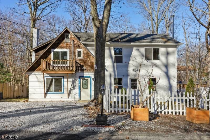 15 Birch Dr E - Photo 1