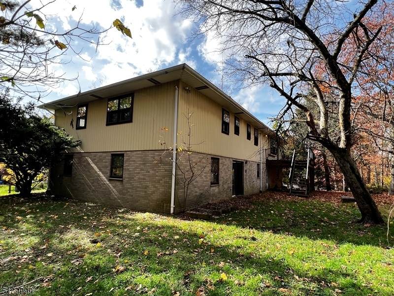 15 Greenwood Ave - Photo 1