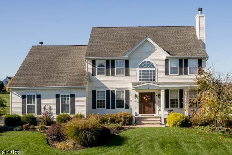 19 Ferris Wheel Dr - Photo 1