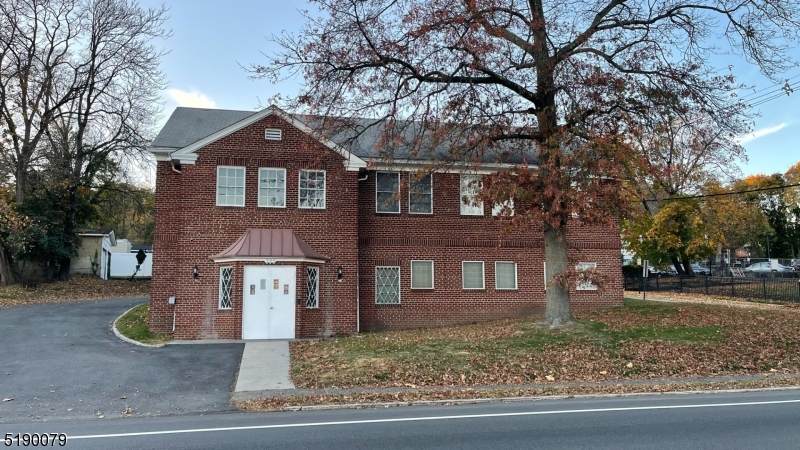 222 Main Street B - Photo 1