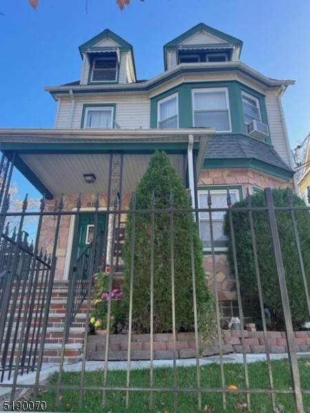 66 Vermont - Photo 1