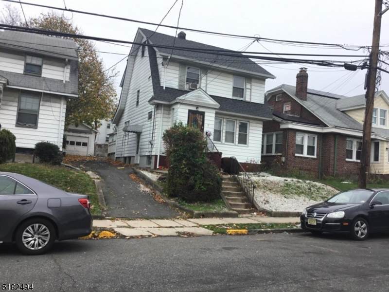 77 Sherman Pl - Photo 1