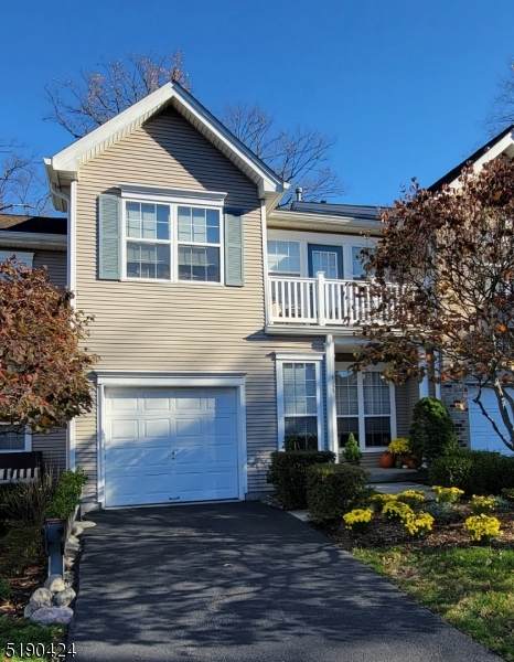 565 Adirondack Ct - Photo 1