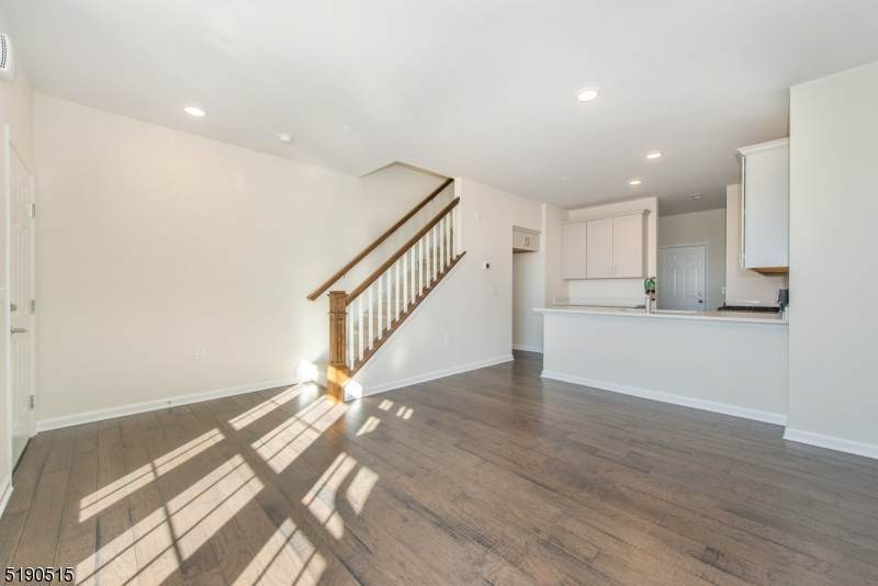 1009 Station Rd - Photo 1