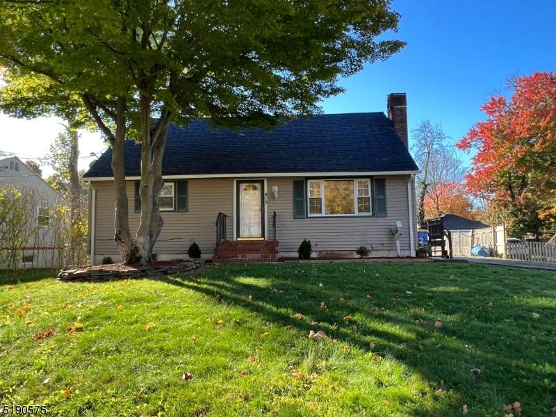 615 Townsend Pl - Photo 1
