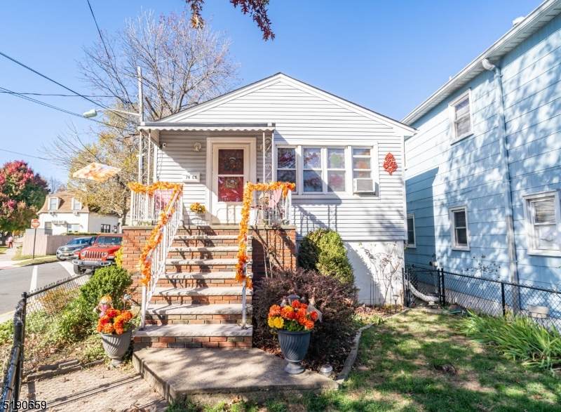 79 E 5Th St - Photo 1