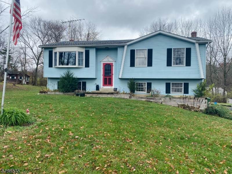 36 Thomas Rd - Photo 1