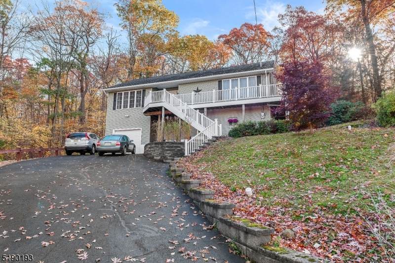 56 Minnisink Rd - Photo 1