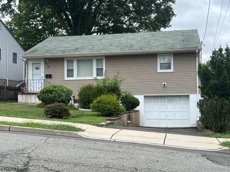 282 Cumberland Ave - Photo 1