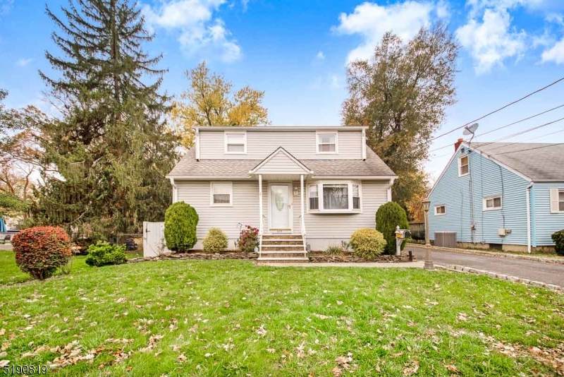 829 Voorhees Ave - Photo 1