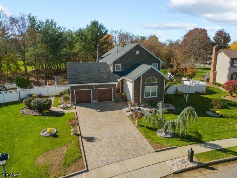 54 Oak Ter - Photo 1