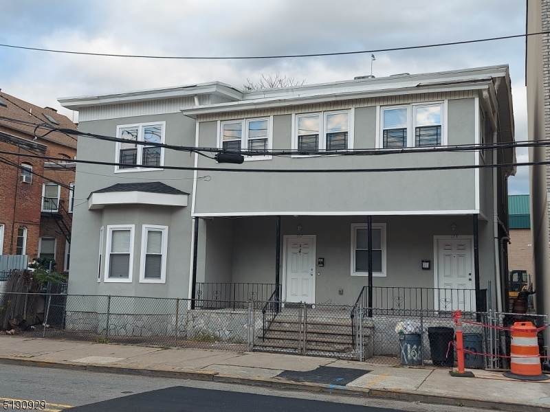167 Carroll St - Photo 1