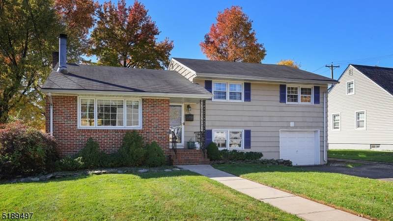 205 New Dover Rd - Photo 1