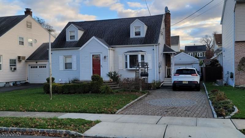 331 Newark Ave - Photo 1