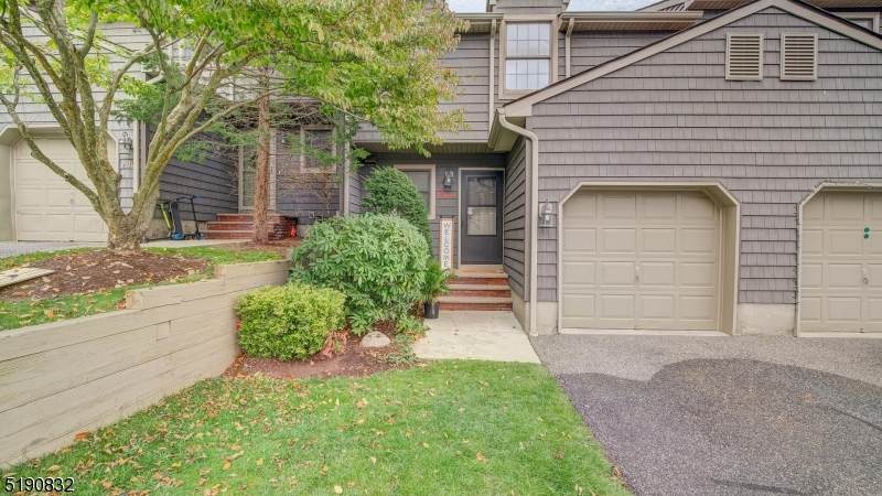 11 Mountain Ridge Rd - Photo 1