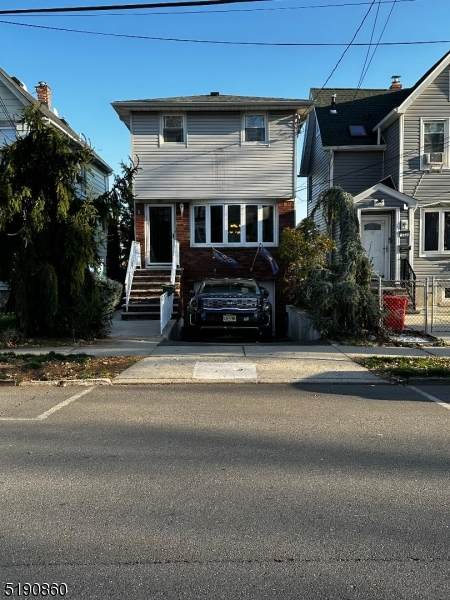 314 Hickory St - Photo 1