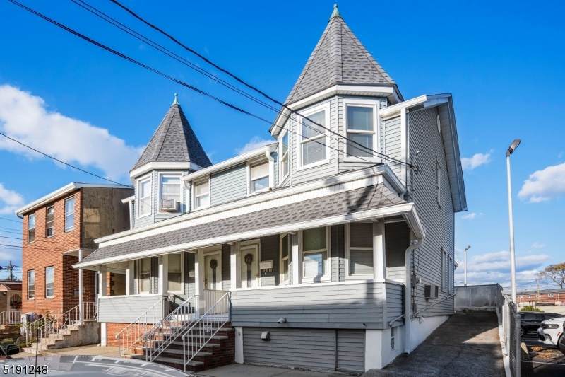 427 Hancock Pl - Photo 1