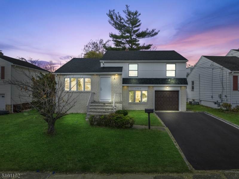 1308 Dartmouth Ter - Photo 1