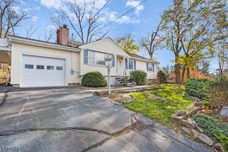 426 Squaw Brook Rd - Photo 1