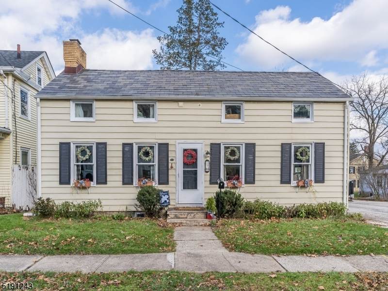 7 Liberty St - Photo 1