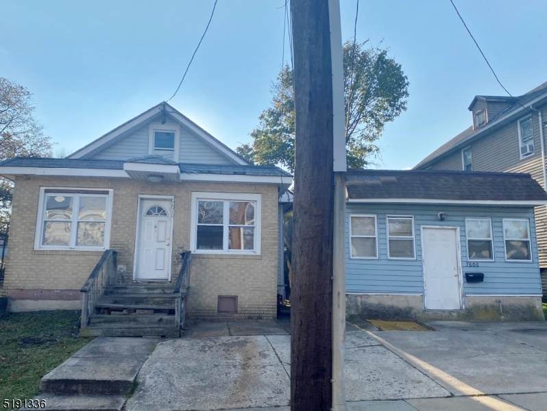 7606 River Rd - Photo 1