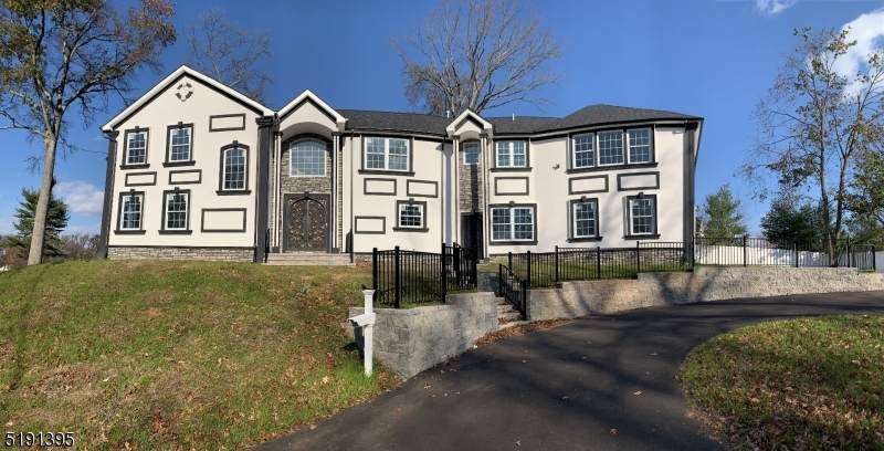 26 Beech Ln - Photo 1