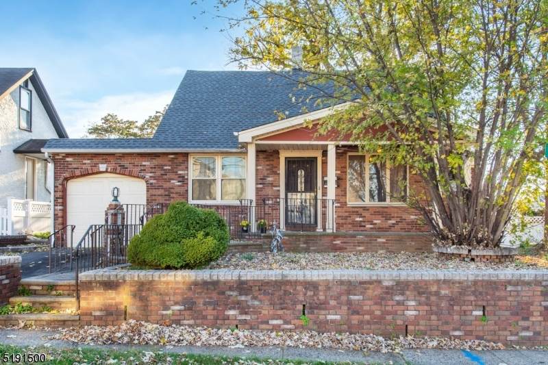 167 Bergen Ave - Photo 1