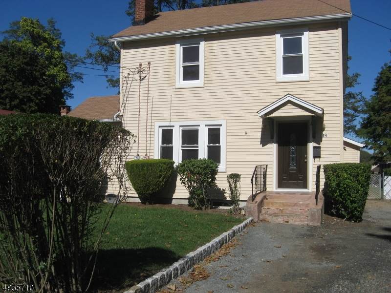 54 Highland Ave - Photo 1