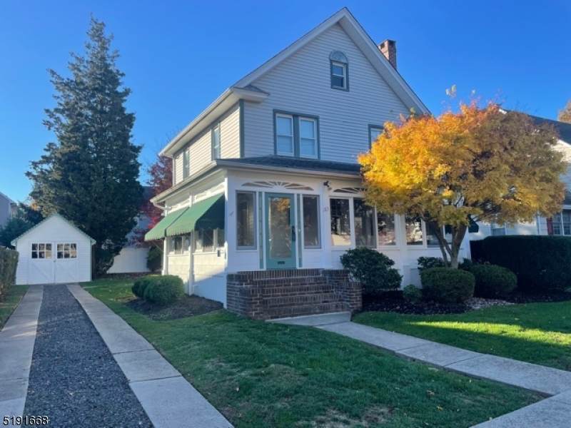 183 Decker Pl - Photo 1